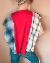 Load image into Gallery viewer, Coors Scrappy Tshirt (Small-Large)