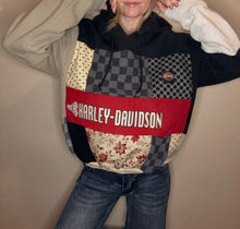 Load image into Gallery viewer, Harley Davidson Hammond (Sm-Large) Slightly cropped