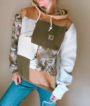 Load image into Gallery viewer, Carhartt Camo 2 (Sm/Med)