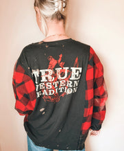 Load image into Gallery viewer, Pendleton Rodeo- distressed (Sm-2XL)